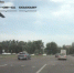 Пугающий полет огромного самолета над автомобилями попал на видео в Воронеже - Bloknot-Voronezh.Ru