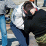 Мужчина накинулся на полицейского и избил его в Воронеже - Bloknot-Voronezh.Ru