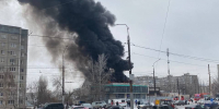 «Слышали взрывы». Воронежцы рассказали о пожаре на строящемся объекте в Северном - ГТРК Воронеж