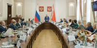 Губернатор Александр Гусев вручил жителям Воронежской области государственные и областные награды - РИА Воронеж