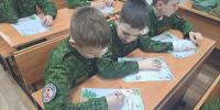 В Воронеже воспитанники Михайловского кадетского корпуса присоединились к всероссийской акции «Дед Мороз специального назначения» - Росгвардия
