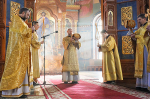 Митрополит Воронежский и Лискинский Леонтий возглавил воскресное богослужение