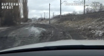 В поселке Воронежской области из-за бездорожья больную пенсионерку несли до скорой на руках