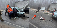 Пробки и перекрытое движение. В Воронежской области машину смяло после ДТП с грузовиком - ГТРК Воронеж
