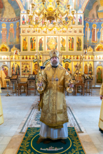 Митрополит Воронежский и Лискинский Леонтий возглавил торжественное богослужение в день престольного праздника соборного храма Алексиево-Акатова монастыря