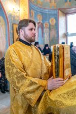 Митрополит Воронежский и Лискинский Леонтий возглавил торжественное богослужение в день престольного праздника соборного храма Алексиево-Акатова монастыря