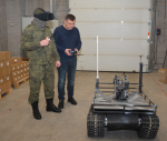 Депутат Воронежской гордумы передал военным в зону СВО роботизированную платформу