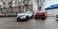 Женщина пострадала в массовом ДТП с четырьмя автомобилями в Воронеже - МОЁ! Online