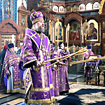 Митрополит Воронежский и Лискинский Леонтий возглавил воскресное богослужение