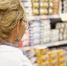 Хитрый способ выносить продукты без оплаты придумали воронежские продавщицы - TV-Gubernia.Ru