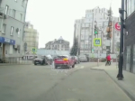 Момент наезда на самокатчика попал на видео в Воронеже