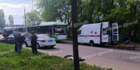 В Советском районе Воронежа одновременно столкнулись 6 автомобилей - ВестиПК в Воронеже