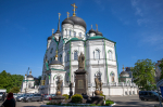 В Воронеже состоялась традиционная пасхальная благотворительная ярмарка, организованная Женсоветом Воронежской митрополии