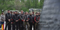 Участники мотомарша «Дороги Победы» возложили цветы у памятника Славы в Воронеже - РИА Воронеж