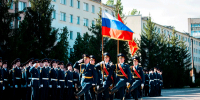 Состоялось торжественное построение личного состава института, посвященное юбилею Победы - Воронежский институт ФСИН России