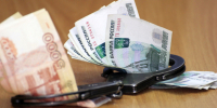 В Воронеже бывшая сотрудница Росреестра ответит в суде за взятки в полмиллиона - ГТРК Воронеж