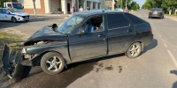 Под Воронежем в столкновении двух ВАЗ пострадали три человека - Комсомольская Правда