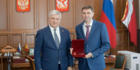 Мэра Сергея Петрина с юбилеем поздравил воронежский губернатор - Обозреватель.Врн
