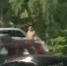 Полуголый мужчина устроил разгром чужих авто под Воронежем - Bloknot-Voronezh.Ru