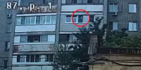 Появилось видео с выпавшей из окна шестого этажа девочкой в Воронеже - МОЁ! Online