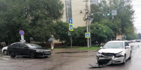 В центре Воронежа при столкновении 2-х иномарок пострадал 10-летний мальчик - ВестиПК в Воронеже