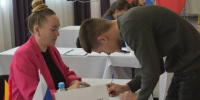 Грибановец пришел на выборы в день своего 18-летия - РИА Воронеж