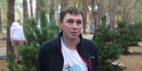 Мэр Воронежа Сергей Петрин принял участие в городском субботнике и высадке хвойников в «Алых парусах» - ВестиПК в Воронеже