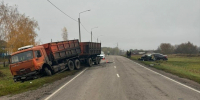 Под Воронежем «Хендэ Nf» на встречке протаранил «КамАЗ» - Комсомольская Правда