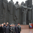 В Воронеже на площади Победы начальник Управления Росгвардии Алексей Баранников возложил цветы к могиле Неизвестного Солдата - Росгвардия