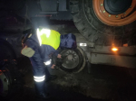 На трассе под Воронежем автоинспекторы предотвратили аварию из-за сломанного КамАЗа