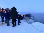 Машина с людьми провалилась под лёд на реке: погибли двое, в том числе ребёнок (ВИДЕО)