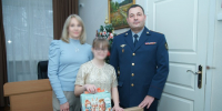 Начальник УФСИН России по Воронежской области исполнил мечту юной спортсменки в рамках акции "Елка желаний" - УФСИН