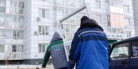 В Воронеже приступили к восстановлению стекол, поврежденных после атаки БПЛА вечером 10 января - РИА Воронеж