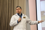 ВГМУ им. Н. Н. Бурденко провёл выездные профориентационные мероприятия в воронежских школах, инициированные исполняющим обязанности ректора И.П. Мошуровым