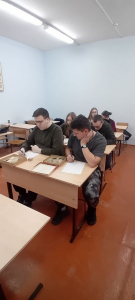 Первое в этом году заседание кружка "Занимательное материаловедение"