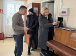 На личный приём к депутату Воронежской городской Думы Александру Чуфиневу пришли родители воспитанников Детской школы искусств №10.