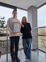 Патент на полезную модель: «Самонадевающийся капюшон»