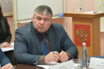Председатель Воронежской городской Думы, Герой России Андрей Дьяченко провел прием семей участников СВО в управе Советского района
