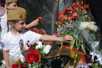 «Память на колёсах»: молодёжь, депутаты и ветераны Воронежа объединились в автопробеге ко Дню Победы