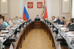 В облправительстве обсудили ход диспансеризации участников СВО