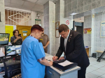 Продолжаются рабочие визиты Андрея Дьяченко в воронежские школы