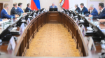 Гусев заявил о продолжении программ развития муниципалитетов