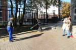 Сотрудники УФК по Воронежской области приняли участие в общегородском субботнике в рамках осеннего месячника по благоустройству и санитарной очистке территорий
